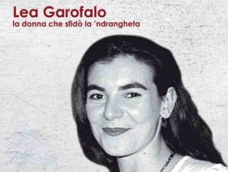 563b5dd5f1a0e931af28e03a9bb3b8c8