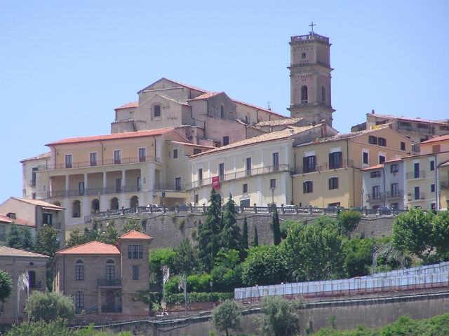 56804915e09b6a3ae8323e5dabea6b37