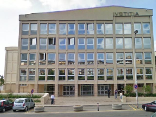 5d598d6b8288cf4285215f3492d43841