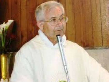 5e724994f9d843de4445c66c1198d08e