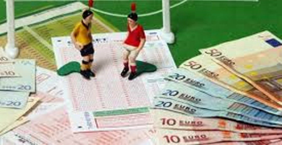 Gioco illegale e scommesse clandestine, due denunce 51 602 poker on line scommesse clandestine scoperta organizzazione con siti web anche allestero 18 arresti