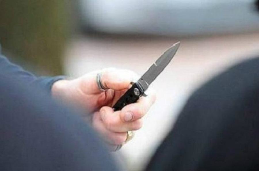 Aggredito 47enne e ferito con una bottiglia, un arresto 51 62625 1465293438410