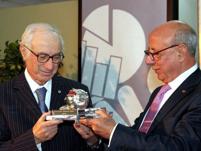 682741b117791827941232da57754db7