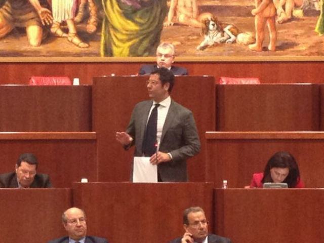 6ce85dfb992375f2ef6532fe00caf141