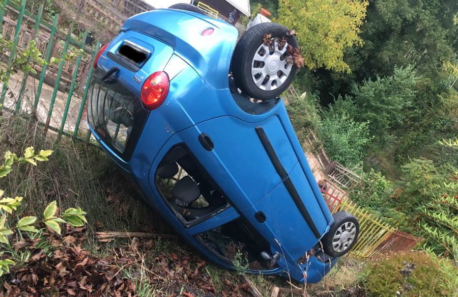 Auto si ribalta, quattro feriti 74 6eadbca4 dd3a 4b7d 8504 3b8a83aebe60