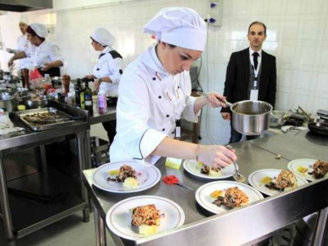 6f57792f64d5b7d48f66634f09c3fb89