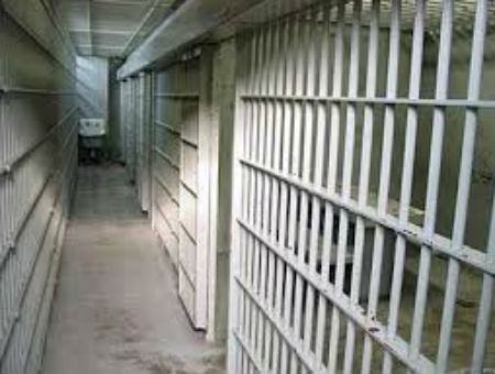 6fa398329152c7cc6f5b1a5f77d5ea0b