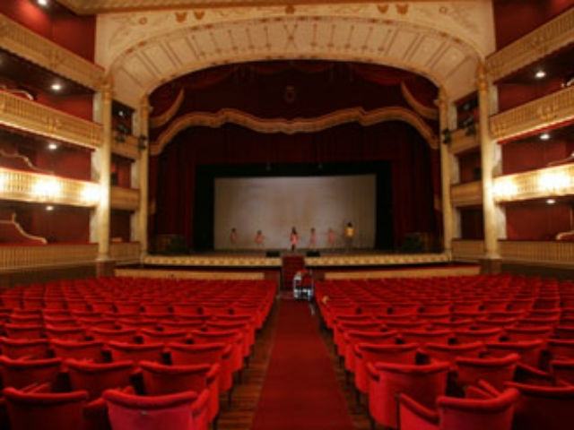 7039668d722ecb7c8876eb426d3a8533