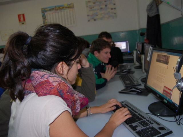 70a7c2ed35b0f8b2225bf2b30f9f597b