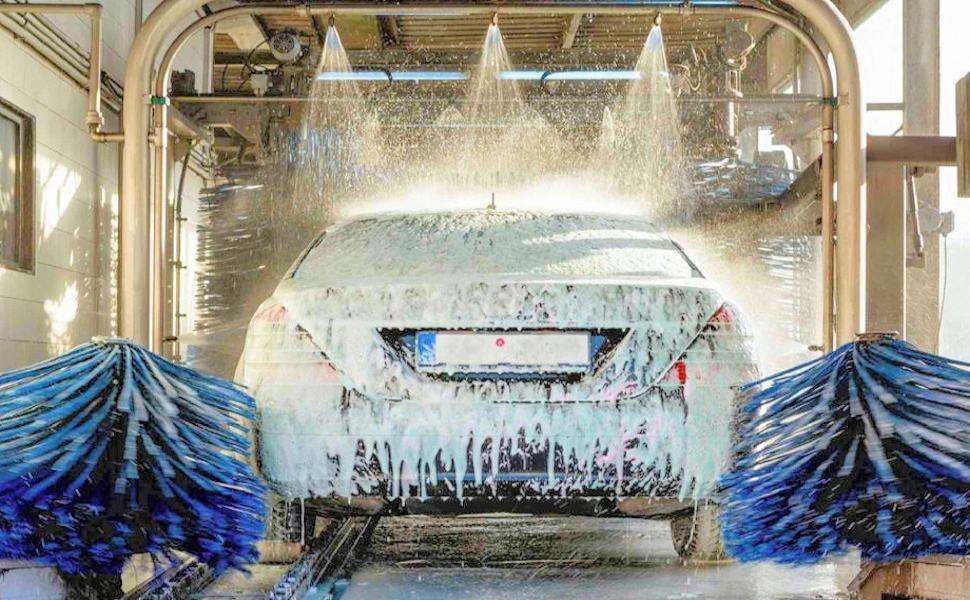 Gestiva autolavaggio abusivo con il reddito di cittadinanza: denunciato 51 7242e680 f39f 4494 84ef bf927ef6727e