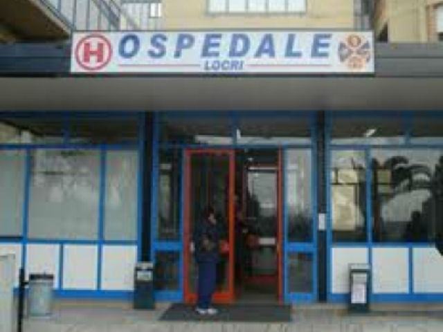 Crolla l'ascensore dell'ospedale e si schianta nel seminterrato, caposala ricoverata 51 73f47299276dc425c9c7525c461c81a7
