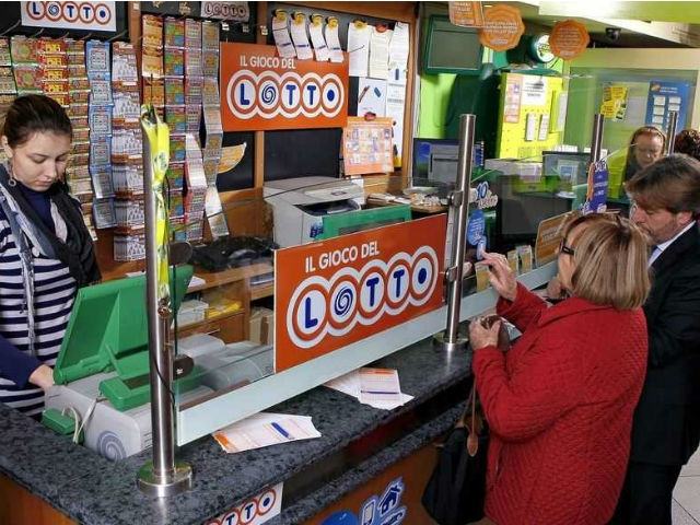 Lotto: quaterna centrata in pieno nel cosentino, vinti 62mila euro 51 74d28cfe90316470c8d90ef7118631f8
