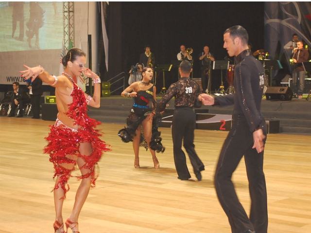 7687ccab99db4753c2afcd636e6f694c