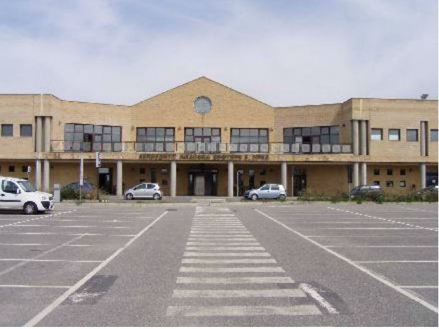 77d8b01bd1217fcd5661a55d09ab2784