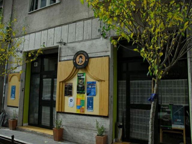 Dopo 32 anni, cala il sipario sul teatro dell'Acquario 51 783186a33c3f0090659e10577e0624df