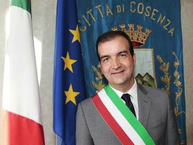 7abf53d37910228532f1b4478f170c08