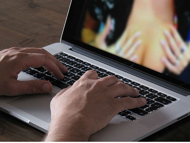 7d90fb2b1378d82b98c4d610e252cf35