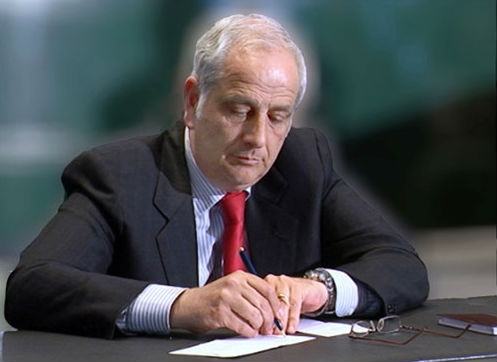 7de95ce12f2200e0af6029c68ebeedfe