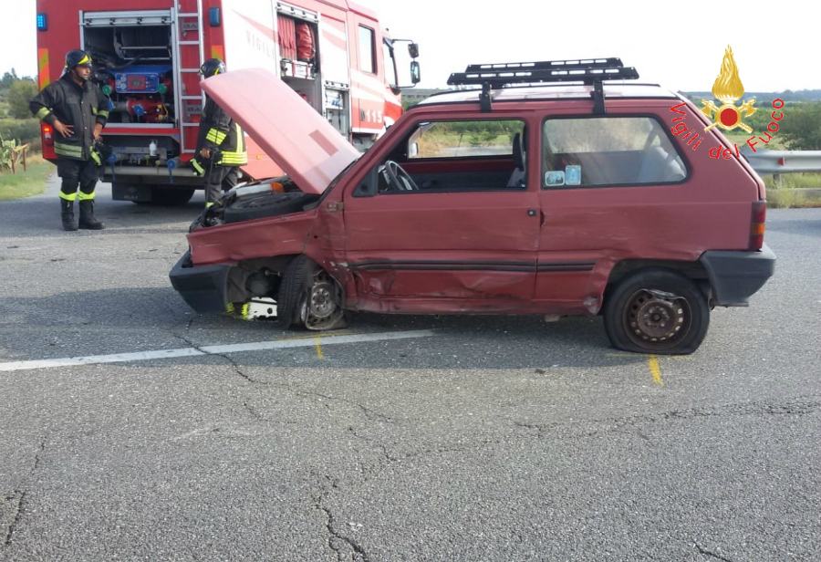 Incidente stradale nel catanzarese, due feriti 51 7fc79e89 03a2 4a9f a400 4b96f091d0f4