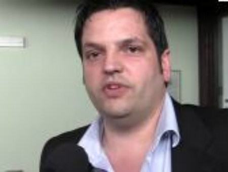 81b615d2e83e0738f8f2197e151bc188