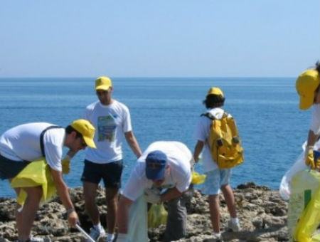 8324e81558f4d3bf8f95a4863ec83e01