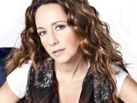 84f6c4179f0a57592cb780cda762cf63