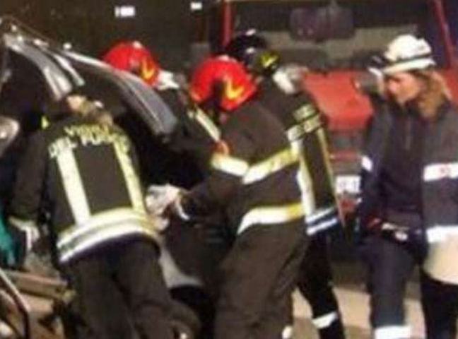 Incidente a Diamante: perdono la vita fratello e sorella 51 869051cdbb48976951e5ac02bf501e5f