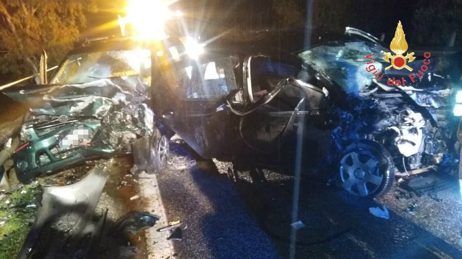 86aad187 90ad 4e65 ab12 98e03dce9ad9