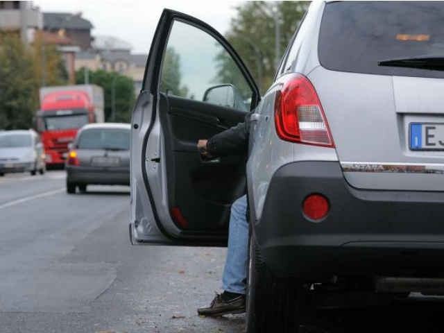 8702d64c8554736ea716197c127d0527