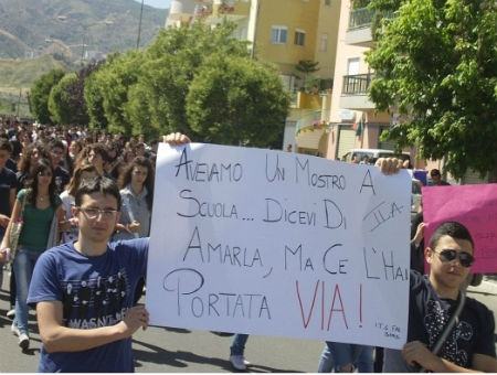 8f2d73e6cf9398c9a08cb2d5c42020bd