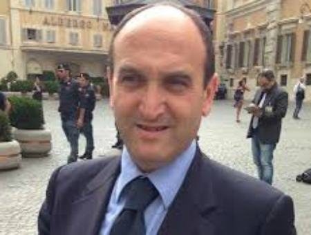 M5S all'attacco: All'Unical parenti privilegiati nei concorsi. La replica del rettore Crisci: 'solo fuorvianti valutazioni' 77 953d53b64198ba73a17ac44e35bbd31f