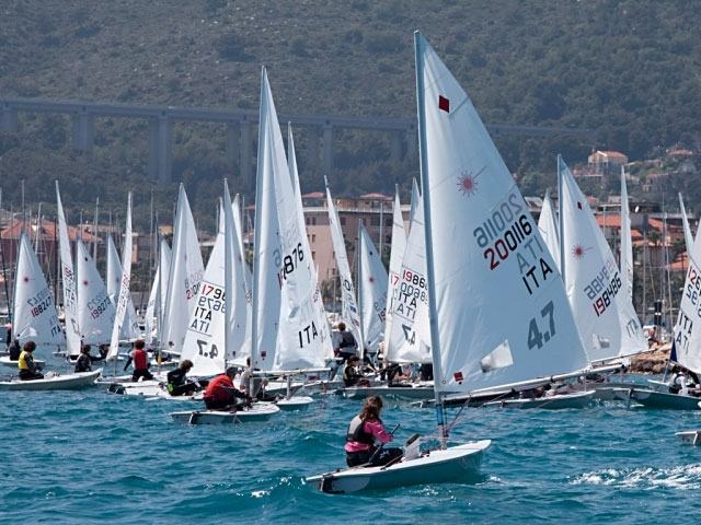 9845aac71d78e5abe2ccf4ac742a0878