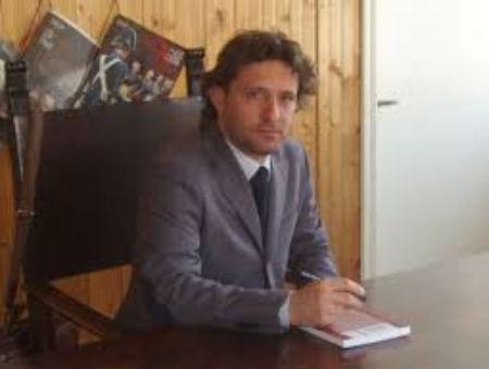 9906ae96b108b6f6c317660598a8f077