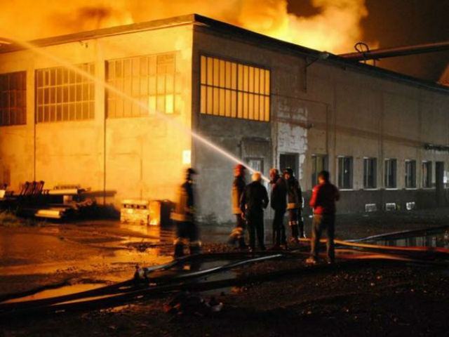 990e9b4c0a14720391fb3a41c8578449