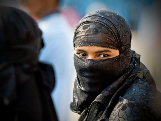 998f7482b60335ff4ff967f8ee12240b