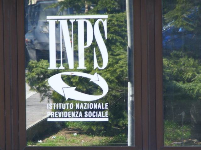 9a6297b3f26b70a2cc83cdfc7cda1d14