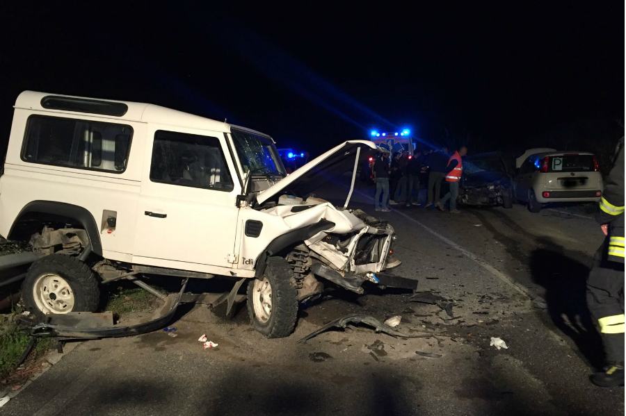 9ab497f8 916b 4915 90f5 60e172f8e94b