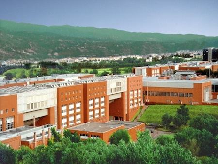 9b855565f9be653d1285a4a3feda83c4