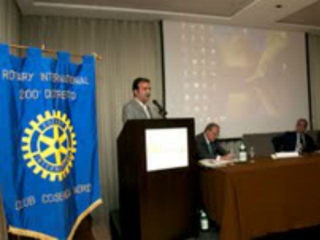 Occhiuto in visita al Rotary: «Ecco la città che ho in mente» 77 9be642f7225e5efa14b57559f92dbcc8