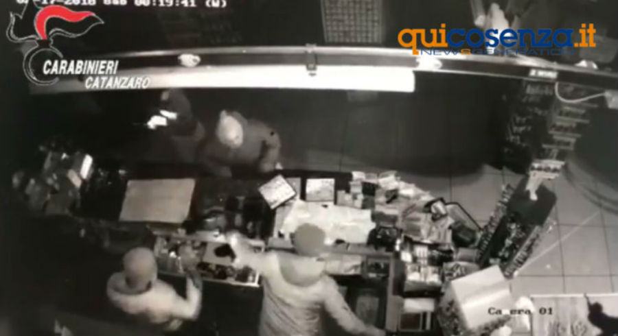 ARRESTI BANDA RAPINATORI2 735x400 1