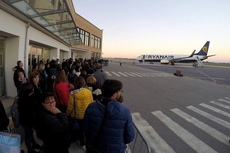 Aeroporto Crotone2