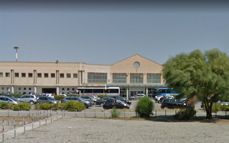 Aeroporto di Crotone 1