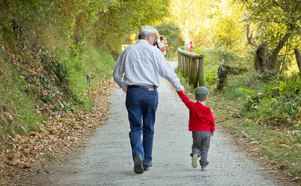 Anziano e bambino