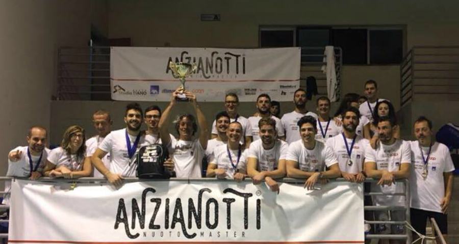 Anzianotti a Catanzaro Lido