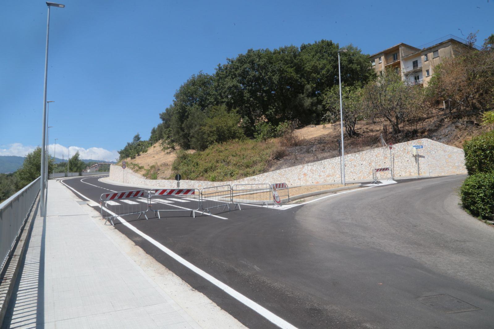 Strada Serra Spiga "pericolosa e impraticabile", consiglieri chiedono interventi immediati 60 Apertura strada Serra Spiga 6