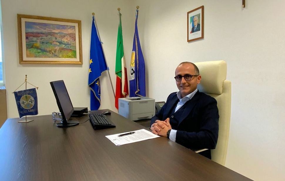 Praia a Mare: sospensione del servizio di Emodialisi. De Lorenzo frena: «Servizio e pazienti rimarrano qui» 52 De Caprio emodialisi praia mare