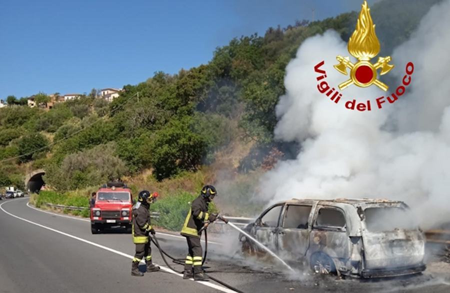 Auto a fuoco statale18 Cittadella1