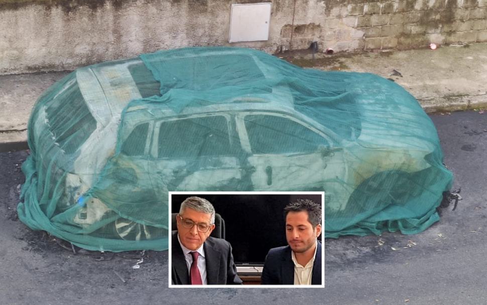 Auto incendiata assessore leo sposato cassano ionio 1