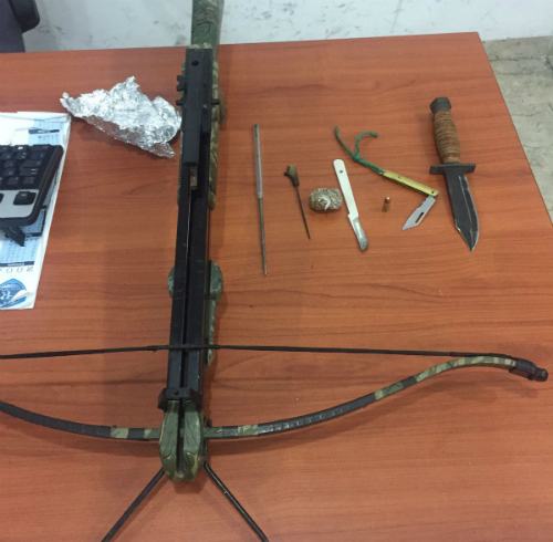 Agli arresti domiciliari, girava nel cuore della notte armato vicino istituti scolastici di via Popilia 53 BALESTRA