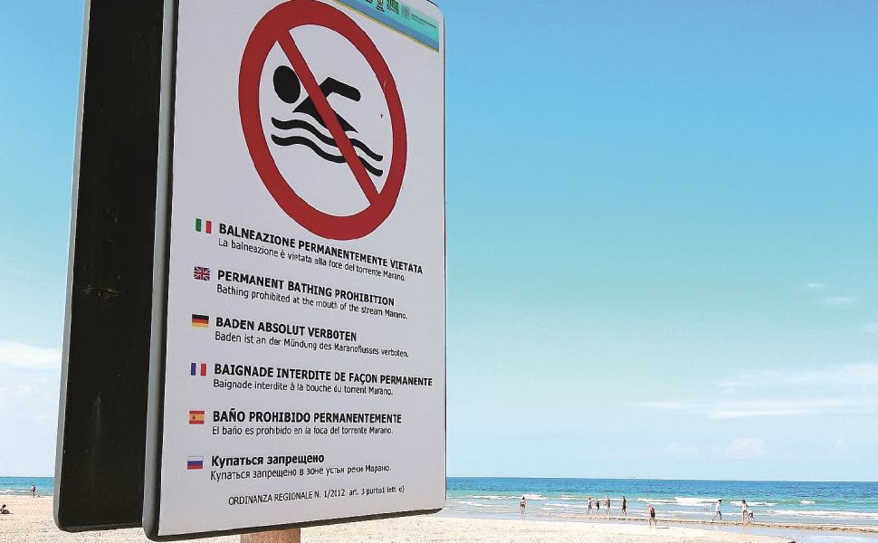 Balneazione divieto